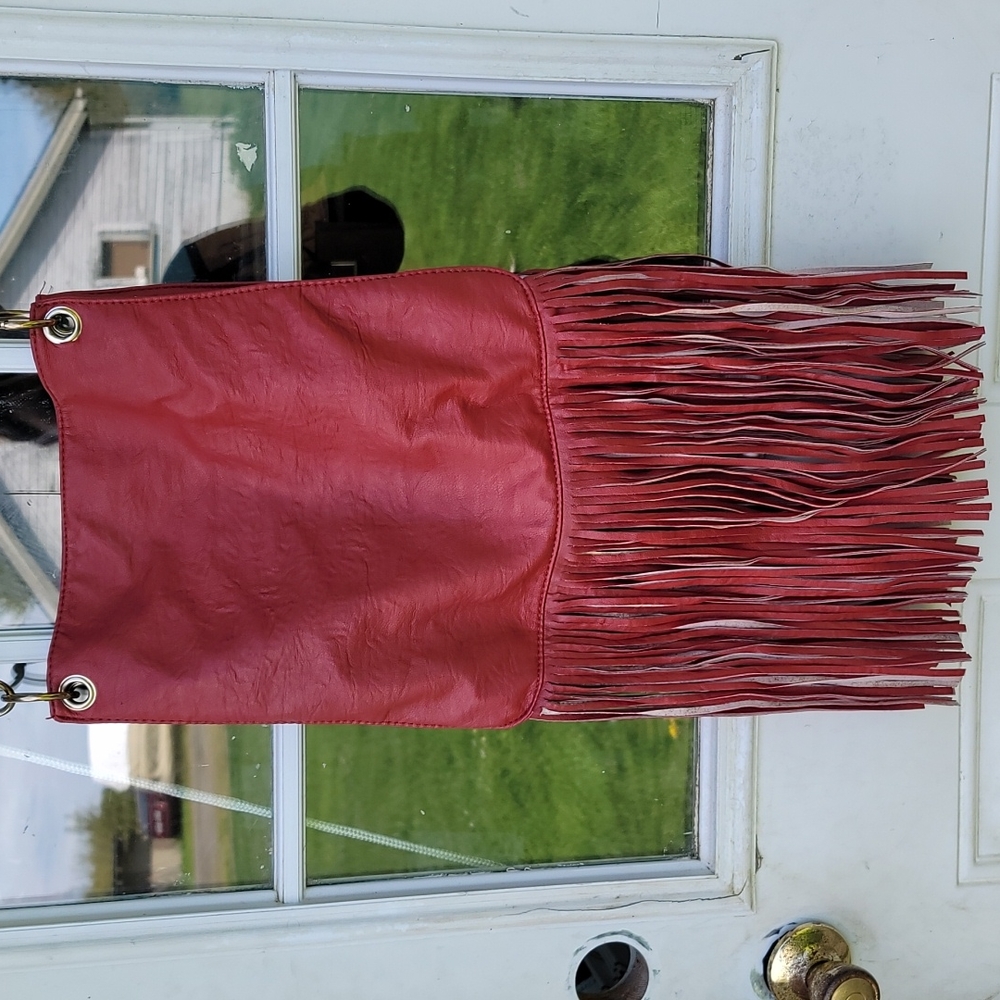 Imoshion fringe purse